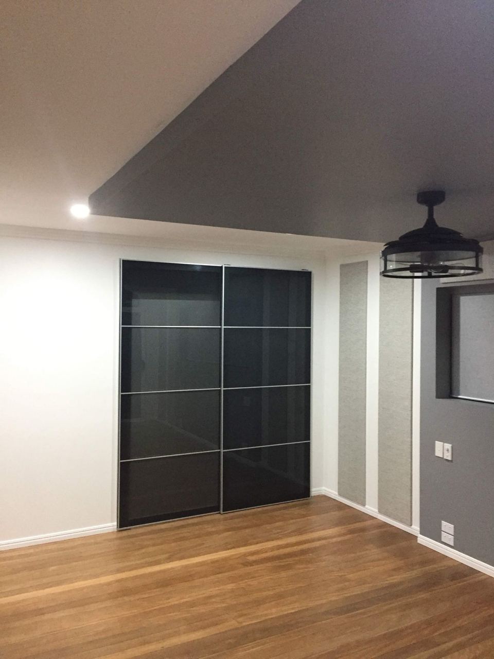 Bedroom feature walls & joinery